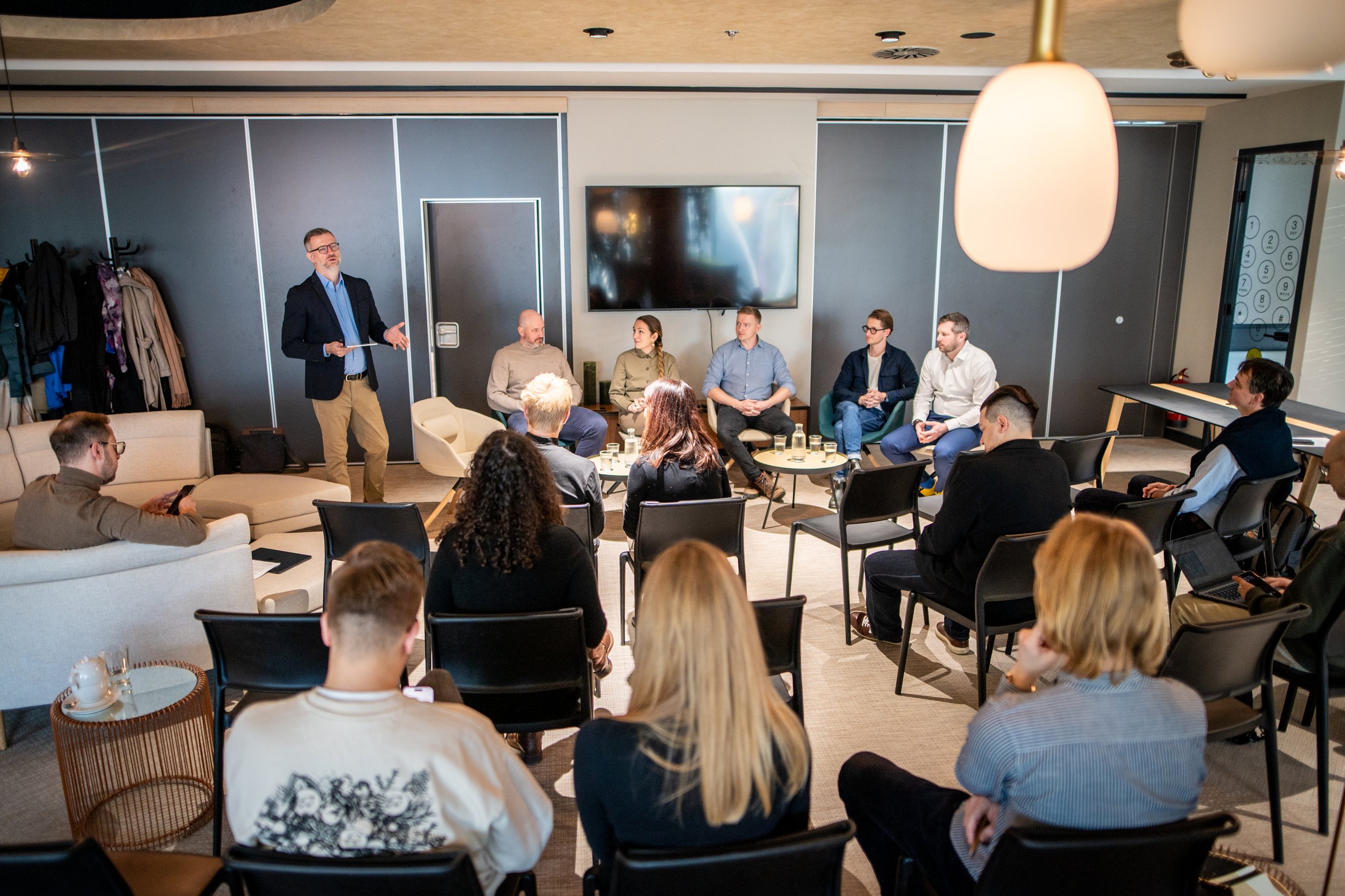 Co bude formovat průmysl v roce 2026? Od pilotů k měřitelným výsledkům digitalizace a AI ve výrobě